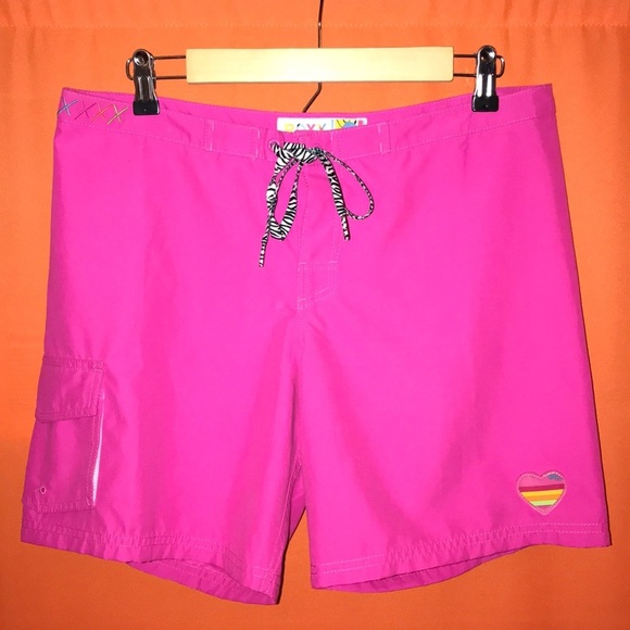 ROXY 🏄‍♀️ 🌟NEW✨ 🌺Boardshorts 🌸with 🏷tags!✨ - Picture 1 of 8